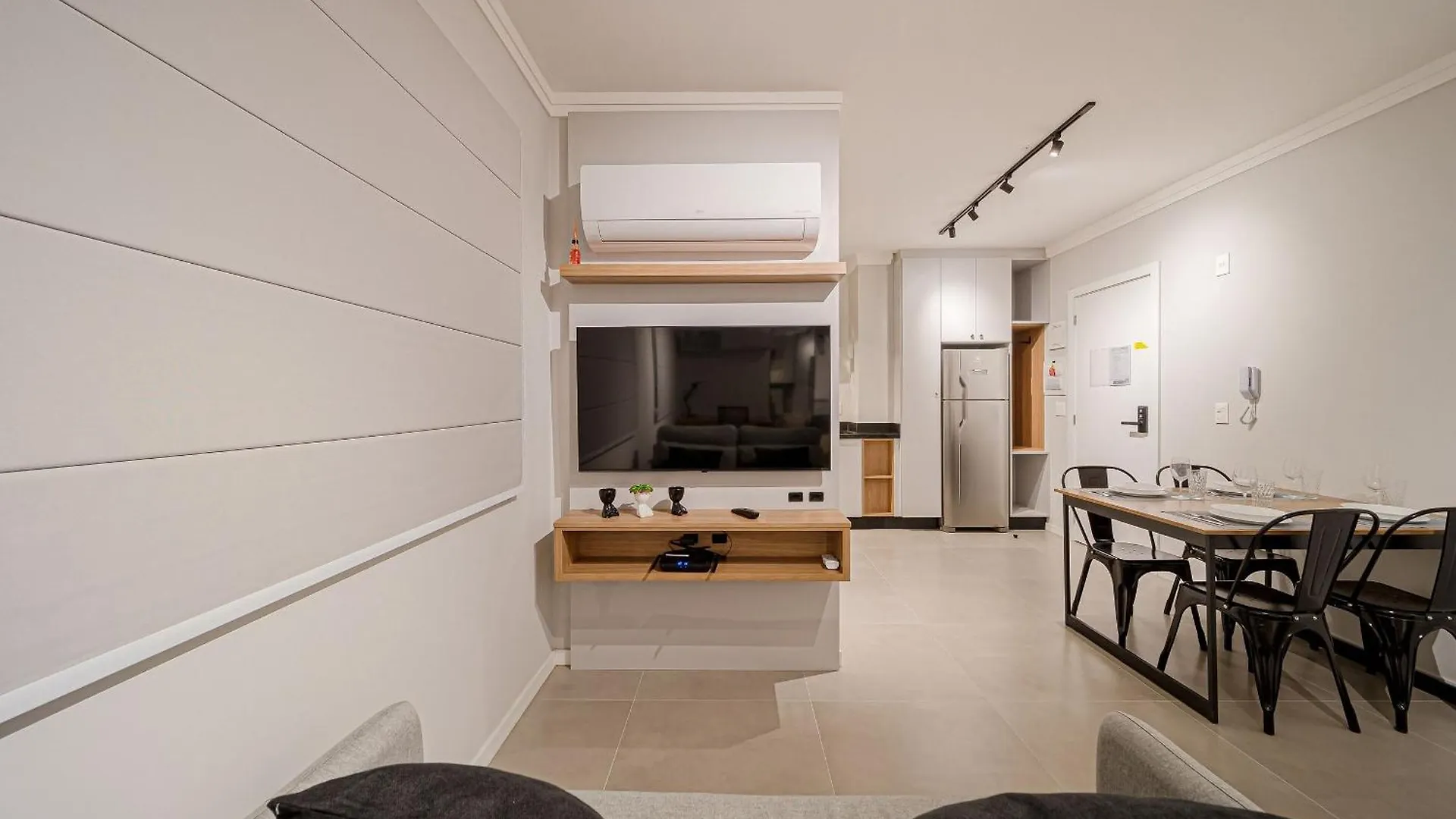 Ape No 404 | Piscina Open Bar & Vista Panoramica Apartment Joinville